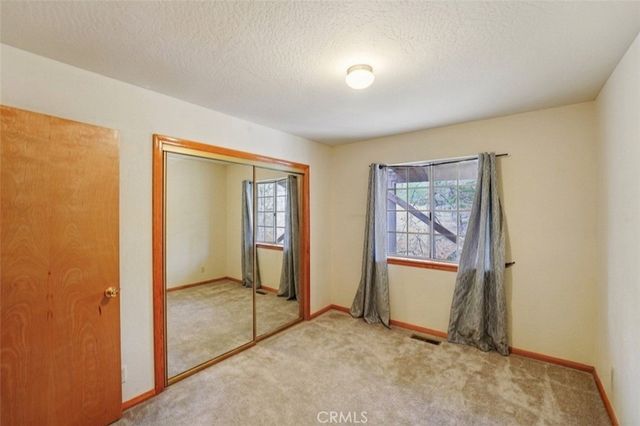 32807 Deer Lick Drive, Running Springs, CA 92382