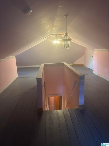 9 E WALNUT STREET, Sylacauga, AL 35150