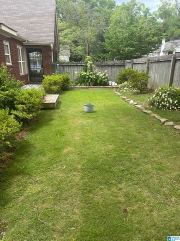 9 E WALNUT STREET, Sylacauga, AL 35150