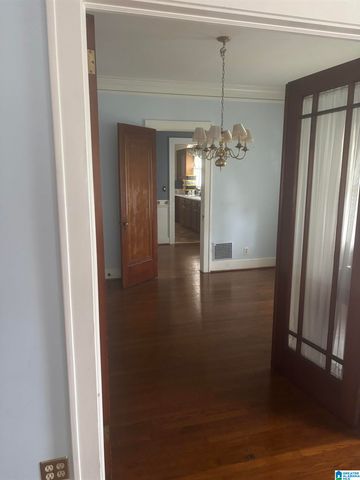 9 E WALNUT STREET, Sylacauga, AL 35150