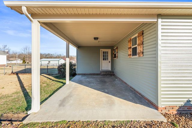 328 Deer Cir, Estill Springs, TN 37330