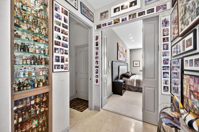 818 Sierra Oaks Vista Ln, Sacramento, CA 95864