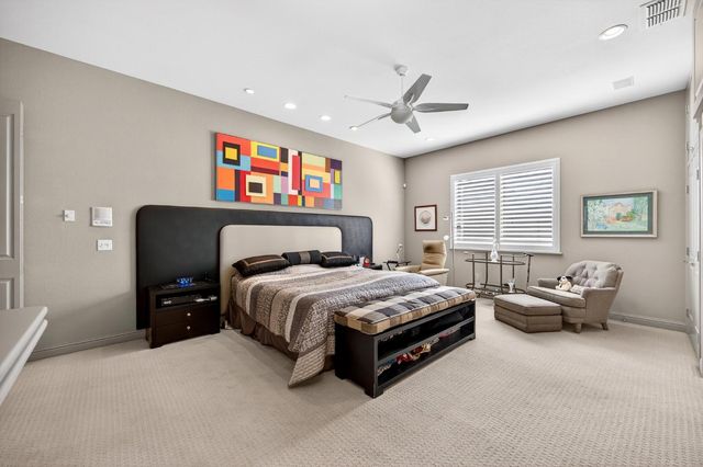 818 Sierra Oaks Vista Ln, Sacramento, CA 95864