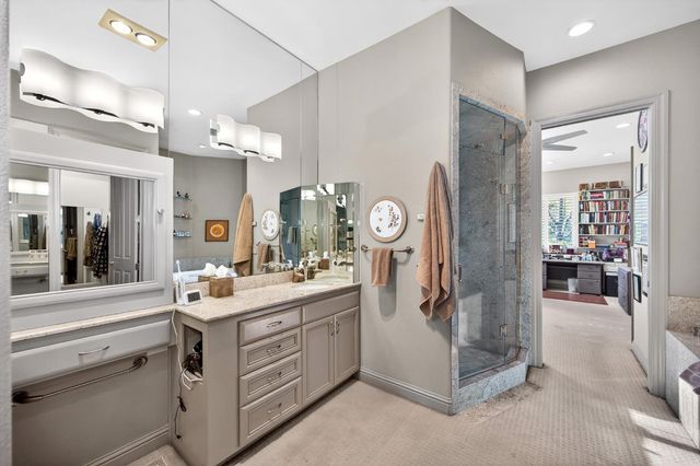 818 Sierra Oaks Vista Ln, Sacramento, CA 95864