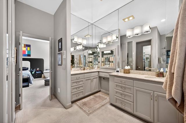 818 Sierra Oaks Vista Ln, Sacramento, CA 95864