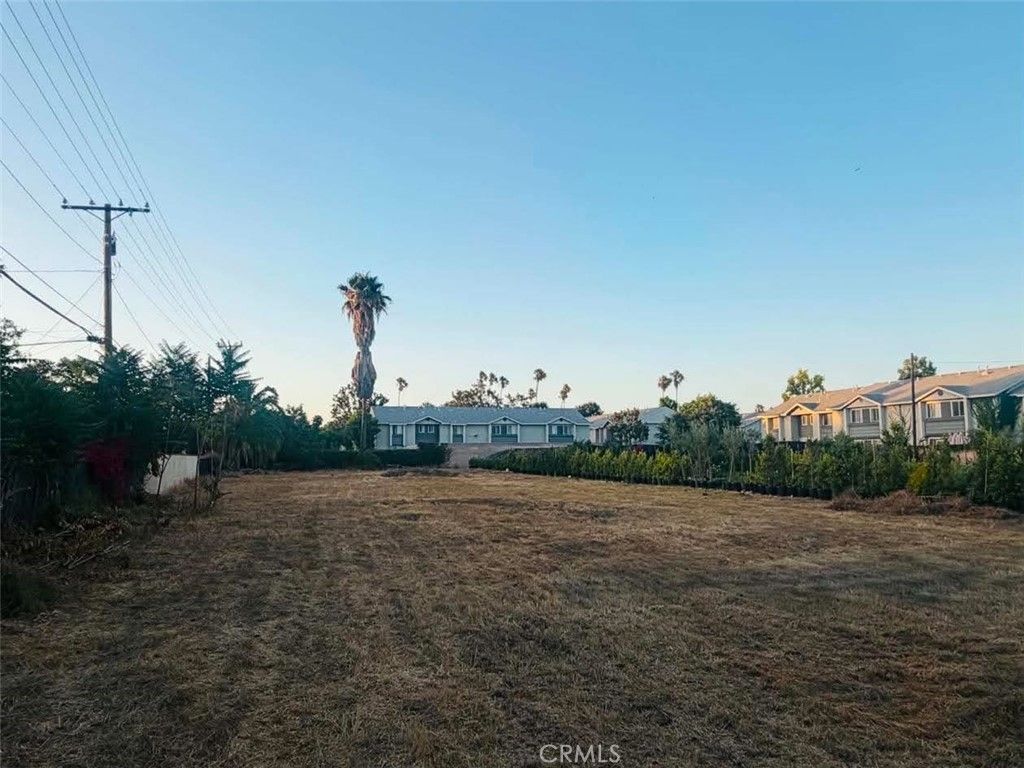 5695 Arlington ave, Riverside, CA 92504 — exterior