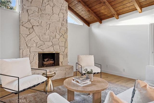 2776 N Beechwood, Orange, CA 92865