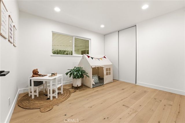 2776 N Beechwood, Orange, CA 92865