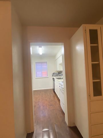 1305 West Villa Maria Road C103, Bryan, TX 77801