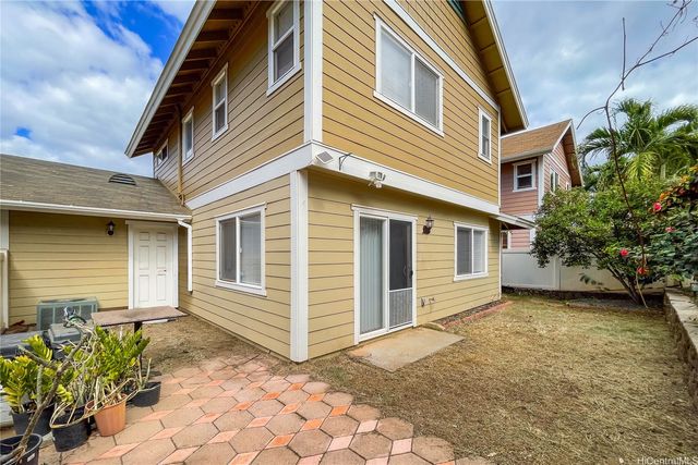 87-1958 Pakeke Street B, Waianae, HI 96792