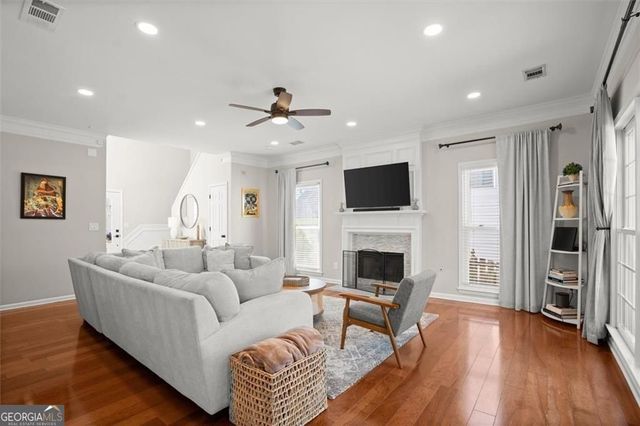 570 Rosedown Way, Alpharetta, GA 30022