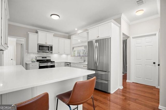 570 Rosedown Way, Alpharetta, GA 30022