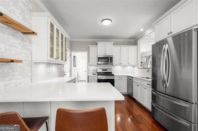 570 Rosedown Way, Alpharetta, GA 30022