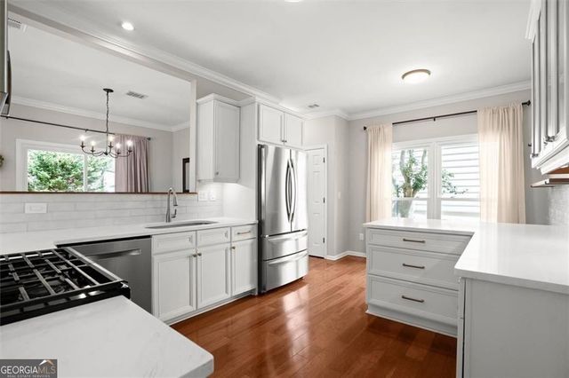 570 Rosedown Way, Alpharetta, GA 30022