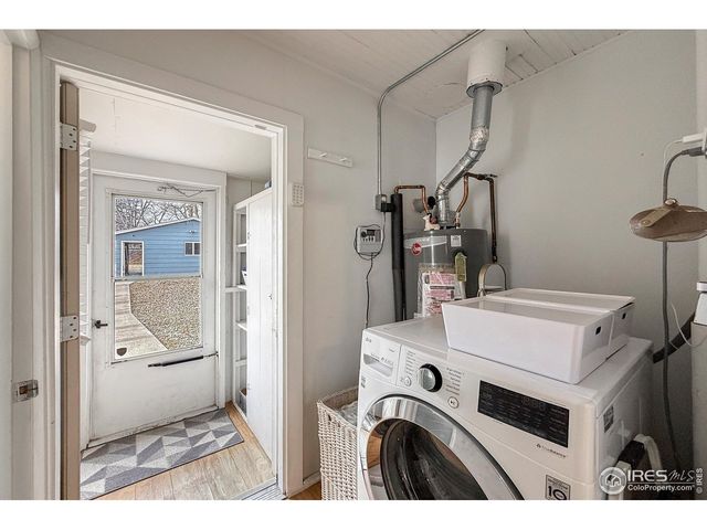 837 5th St, Berthoud, CO 80513