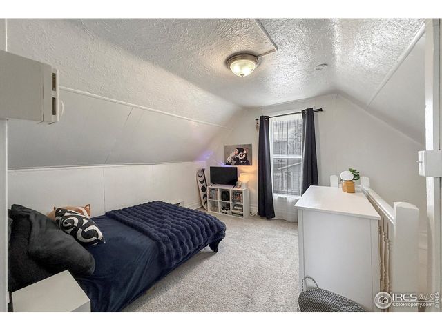 837 5th St, Berthoud, CO 80513