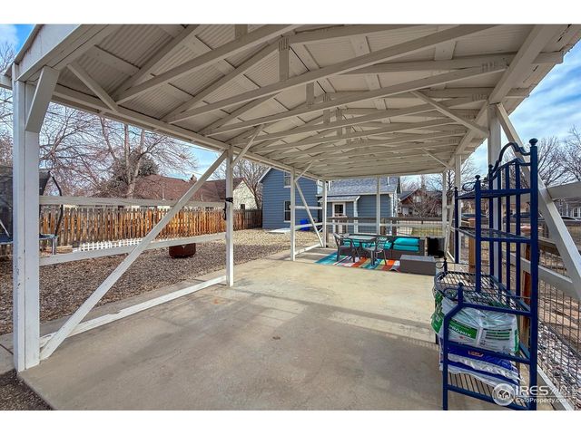 837 5th St, Berthoud, CO 80513