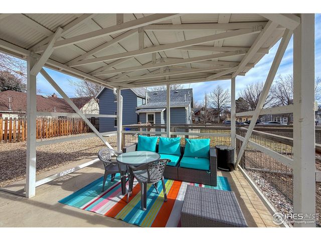 837 5th St, Berthoud, CO 80513