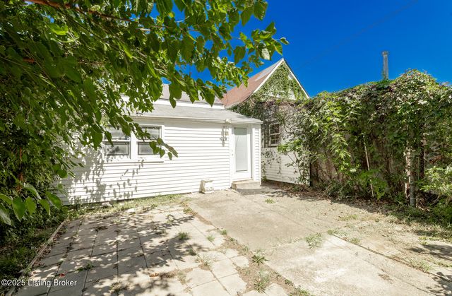 2836 Garfield Ave, Louisville, KY 40212