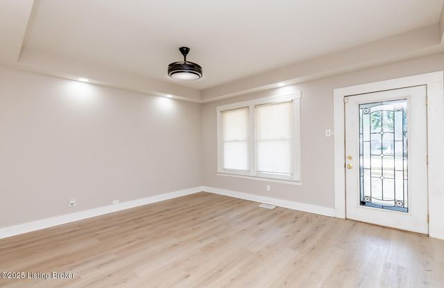 2836 Garfield Ave, Louisville, KY 40212