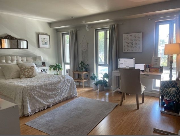 691 Massachusetts Ave 102, Boston, MA 02118