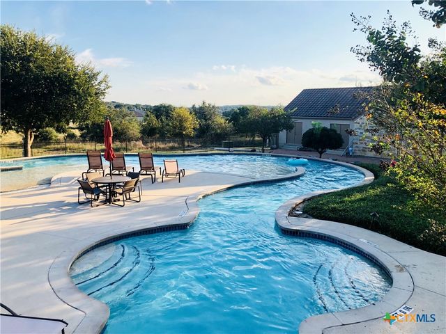 0 Chardonnay, New Braunfels, TX 78132