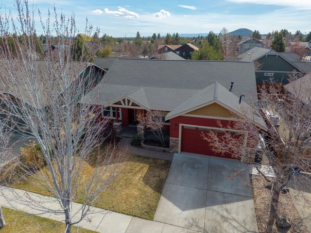20881 Top Knot Lane, Bend, OR 97701