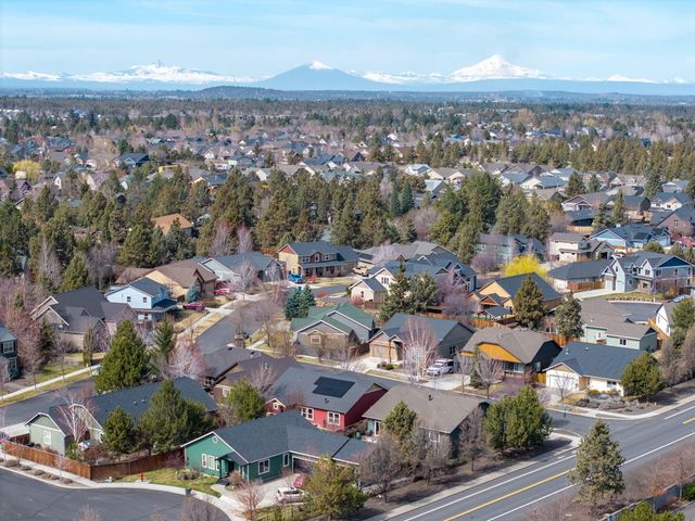 20881 Top Knot Lane, Bend, OR 97701