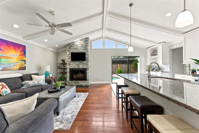 4002 PEBBLESTONE PLACE, Tampa, FL 33624