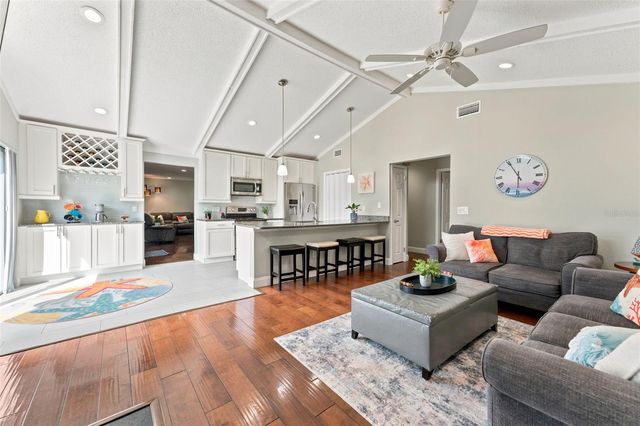 4002 PEBBLESTONE PLACE, Tampa, FL 33624