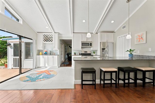 4002 PEBBLESTONE PLACE, Tampa, FL 33624