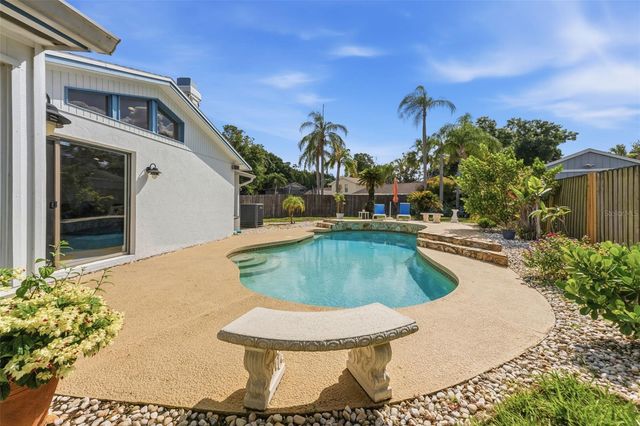 4002 PEBBLESTONE PLACE, Tampa, FL 33624