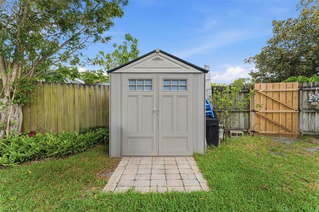 4002 PEBBLESTONE PLACE, Tampa, FL 33624