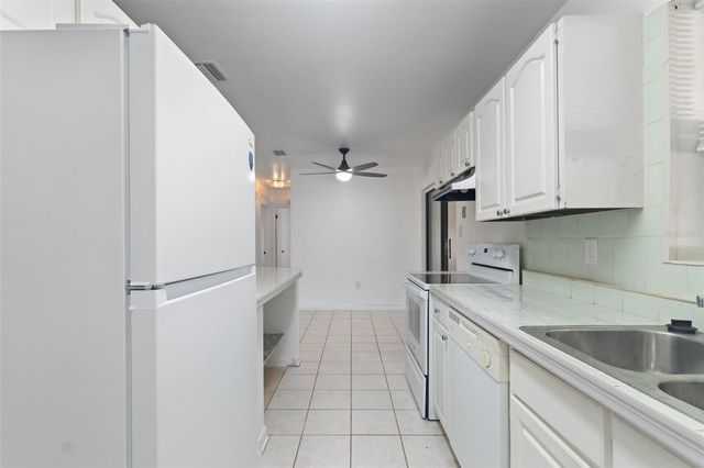 22278 AUGUSTA AVENUE, Port Charlotte, FL 33952