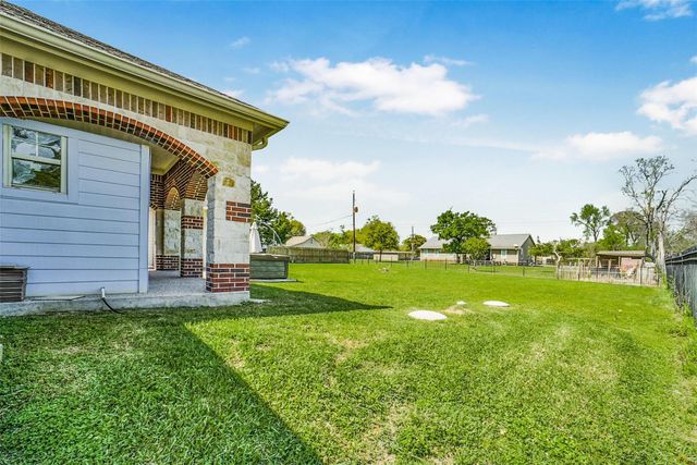 16310 14th Street, Cypress, TX 77429