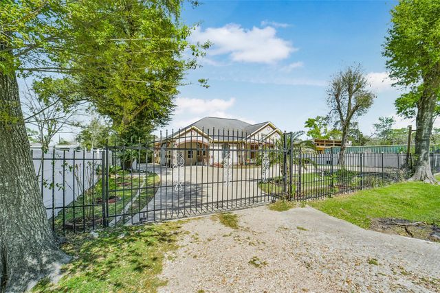 16310 14th Street, Cypress, TX 77429