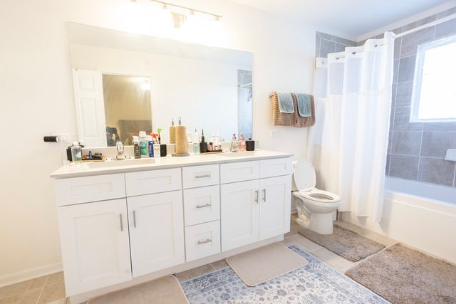 1010 Regent Drive, Matteson, IL 60443