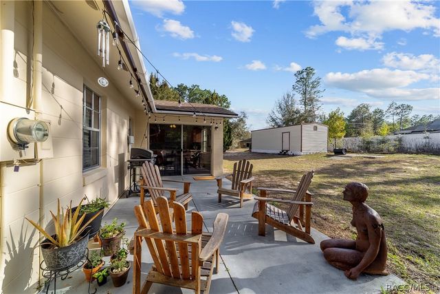 9488 N Sandree Drive, Citrus Springs, FL 34434