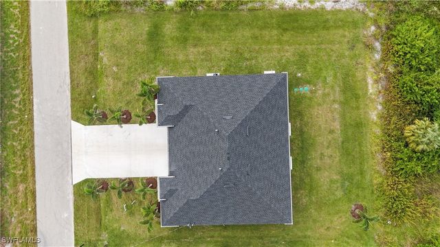 847 Duplex ST E, Lehigh Acres, FL 33974