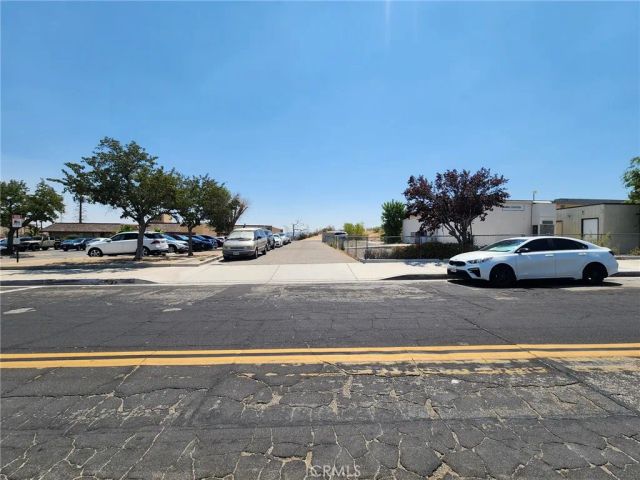15243 11th, Victorville, CA 92395