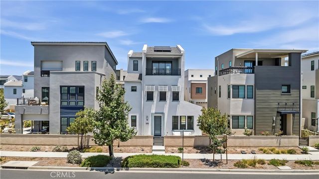 9327 Astor, Irvine, CA 92618