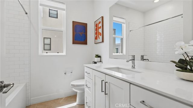 9327 Astor, Irvine, CA 92618