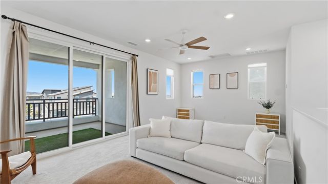 9327 Astor, Irvine, CA 92618