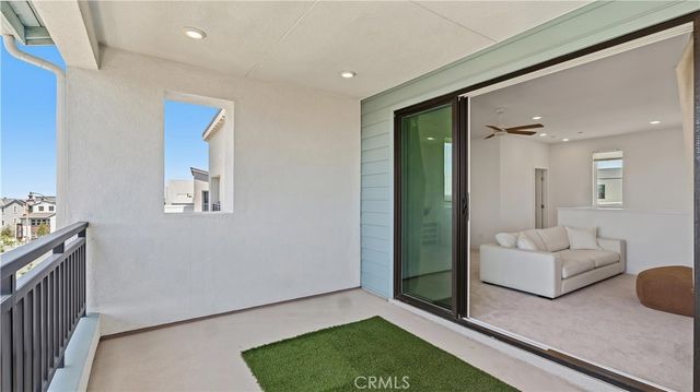 9327 Astor, Irvine, CA 92618