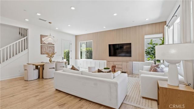 9327 Astor, Irvine, CA 92618