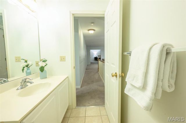 17651 Westhampton Woods Drive, Wildwood, MO 63005