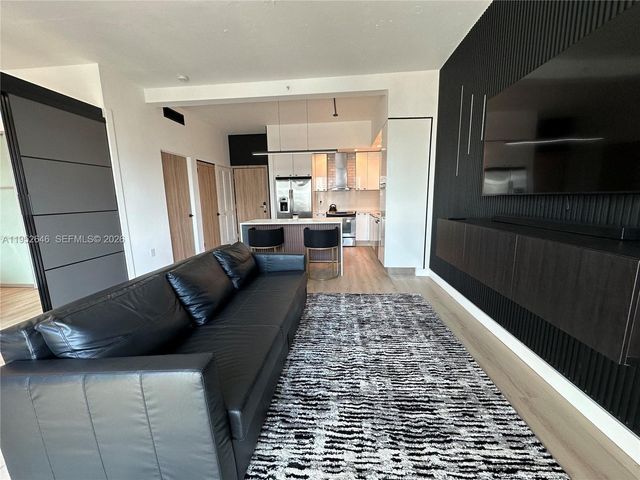 234 NE 3rd St 1805, Miami, FL 33132