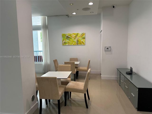 234 NE 3rd St 1805, Miami, FL 33132