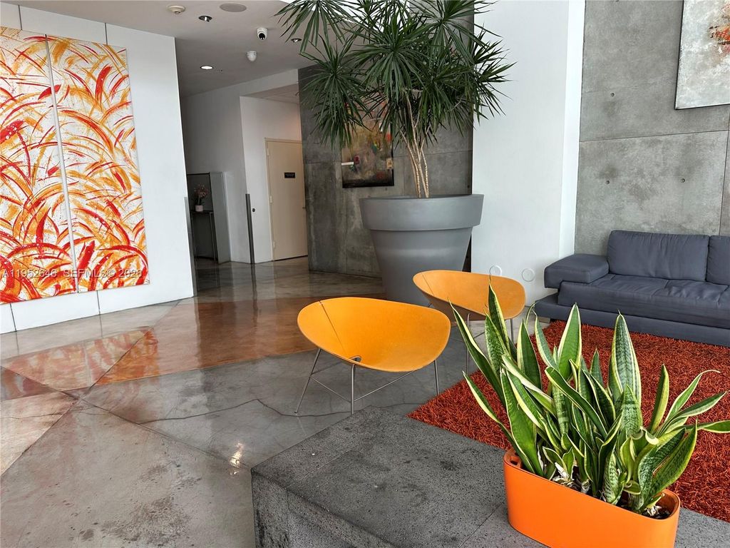 234 NE 3rd St 1805, Miami, FL 33132