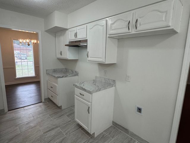 3612 HAZELHEDGE DR, Memphis, TN 38116